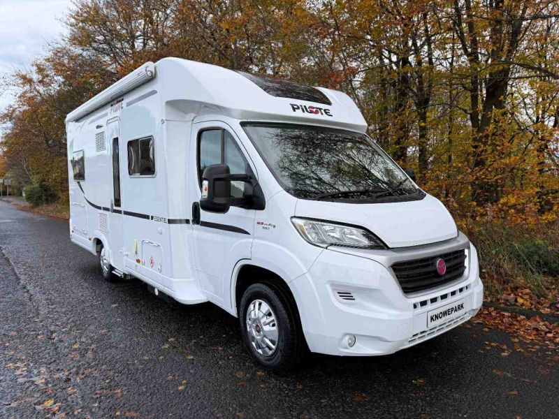 2018 Pilote Essential P716