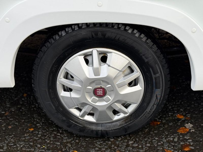 2018 Pilote Essential P716