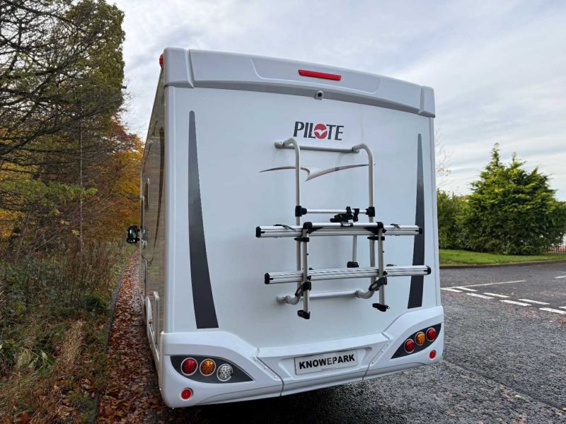 2018 Pilote Essential P716