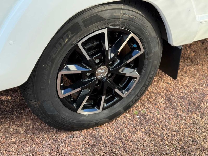 2025 Swift Challenger 580 Grande SE