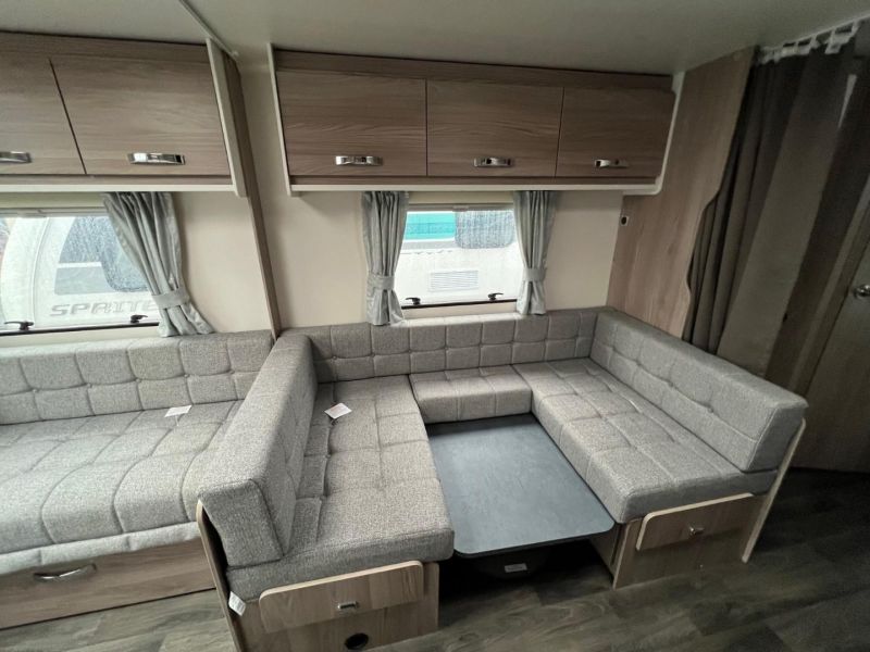 2024 Swift Sprite Quattro DB Grande