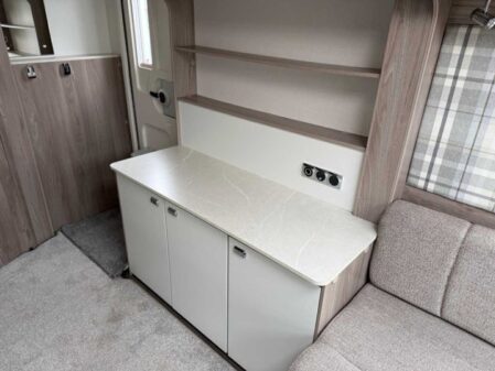 2023 Swift Challenger 480 SE