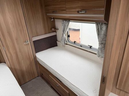 2019 Swift Challenger 565