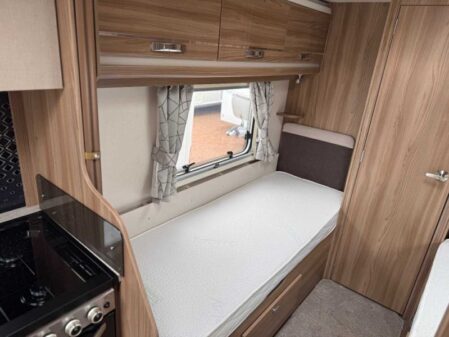 2019 Swift Challenger 565