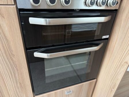 2019 Swift Challenger 565