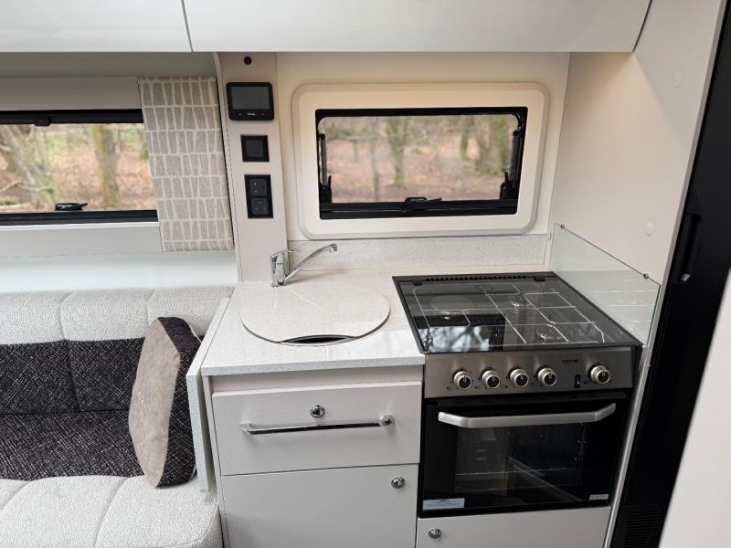 2024 Bailey Alora 69-4i Auto