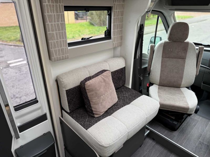 2024 Bailey Alora 69-4i Auto