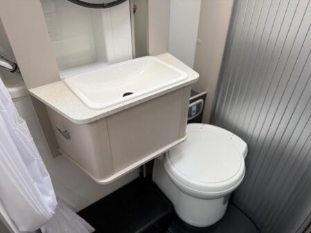 2024 Bailey Alora 69-4i Auto