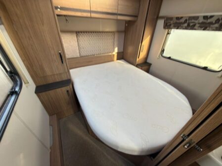 2015 Coachman VIP 545
Incl Mover