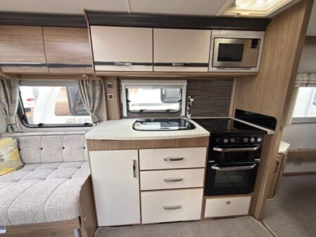 2017 Coachman Laser 675