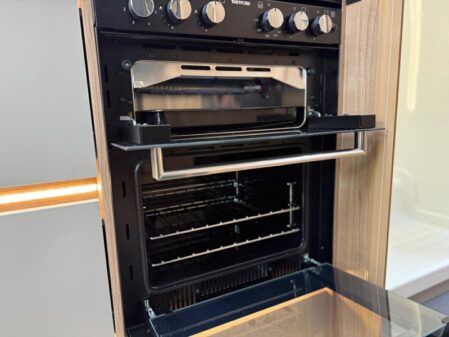 2026 Bailey Autograph 79-4T