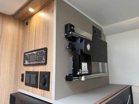 2026 Bailey Adamo 75-4I