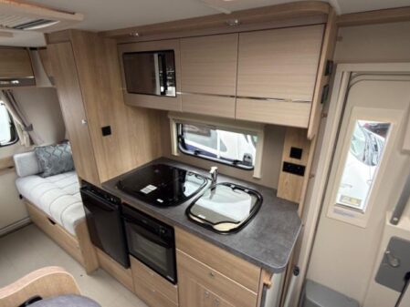 2020 Elddis Accordo 135