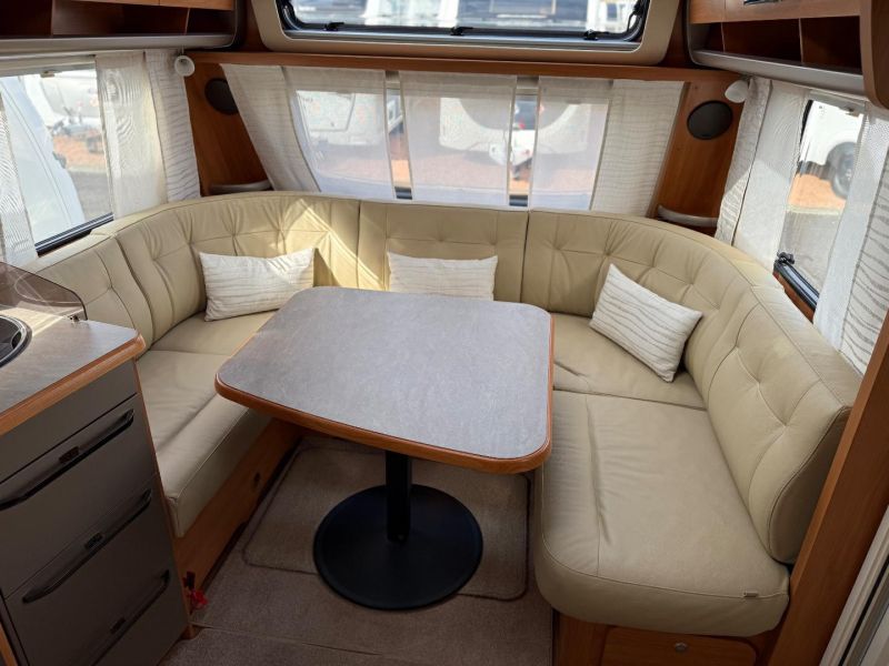 2017 Hymer NOVA 585 GL