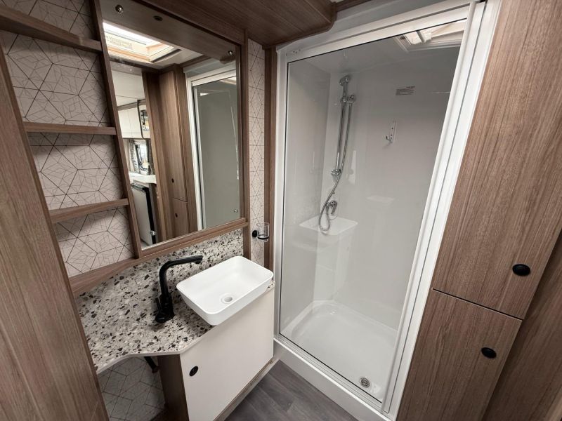 2025 Coachman Acadia 460