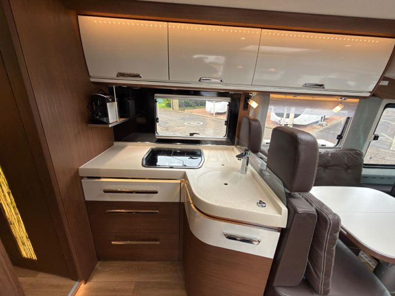 2019 Niesmann and Bischoff Niesmann Bischoff Arto 88 EK