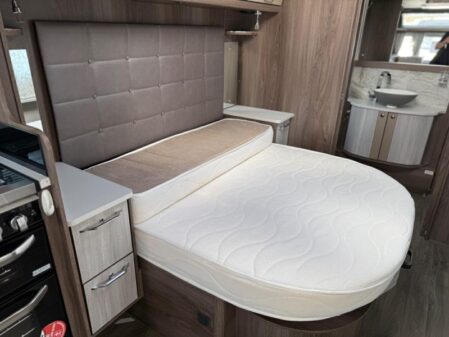 2022 Coachman Lusso II