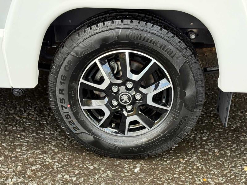 2024 Elddis Platinum Accordo 120