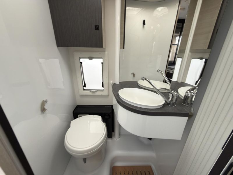 2022 Chausson Exclusive line 660