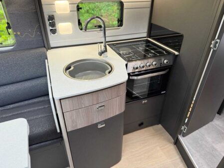 2026 Swift Trekker 594