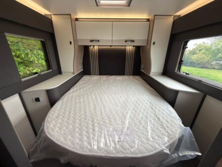 2026 Swift Trekker 594