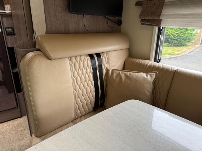 2016 Burstner Ixeo Time Sovereign 586