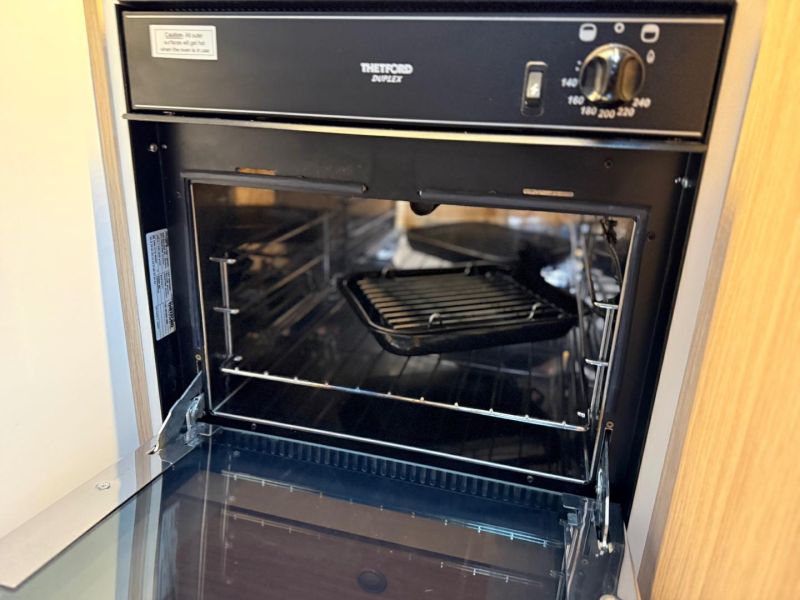 2019 Sunlight i68