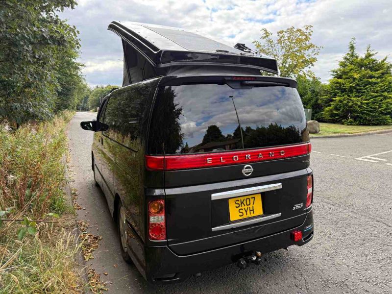 2007 Nissan Elgrand Highway Star