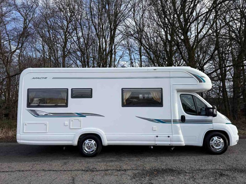 2010 Auto-Trail Apache 700 SE