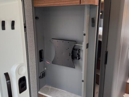 2026 Hymer B-Class ModernComfort T 680