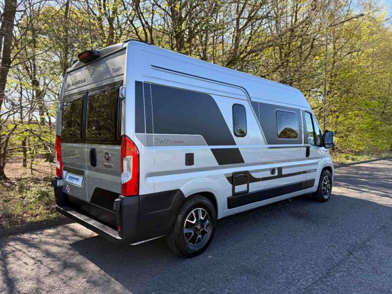 2021 Adria Twin Supreme 600 SPB