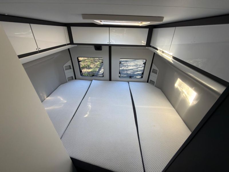2021 Adria Twin Supreme 600 SPB