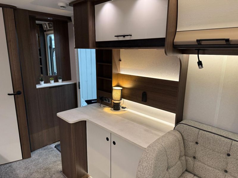 2026 Coachman Laser 480 Xtra