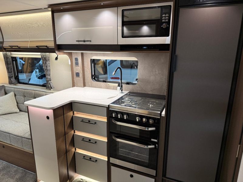 2026 Coachman Laser 480 Xtra