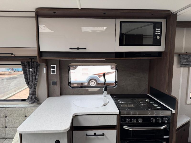 2026 Coachman Laser 575 Xtra