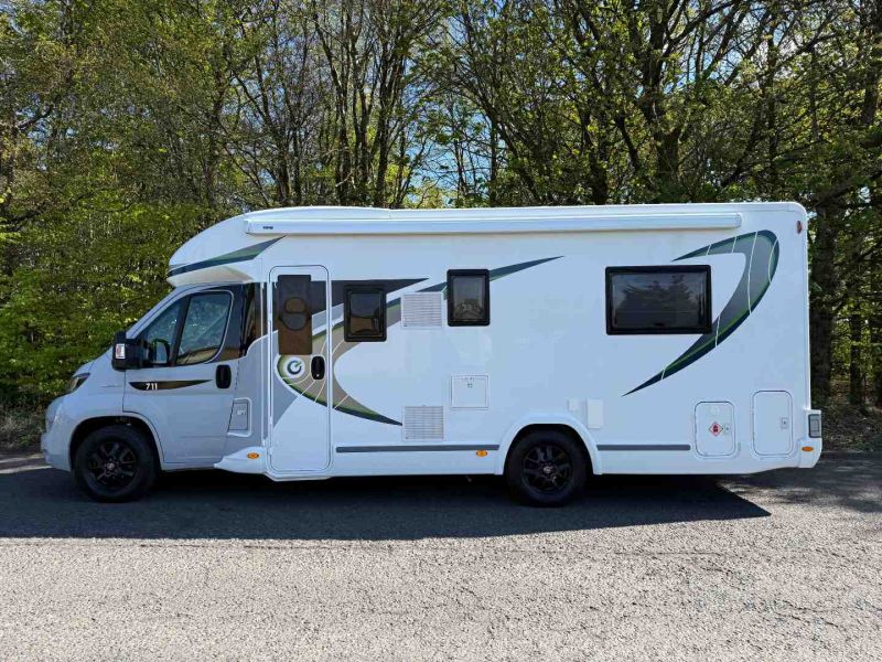 2020 Chausson Travel Line 711