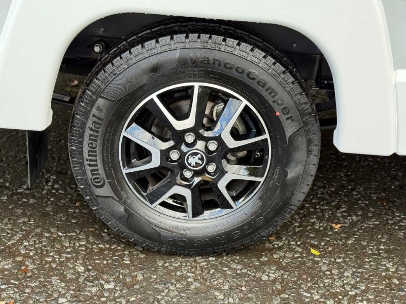 2024 Elddis Platinum Accordo 120
