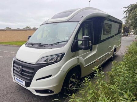 2019 Niesmann and Bischoff Smove 7.4E
