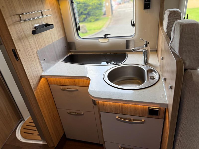 2018 Hymer T698 CL 60th