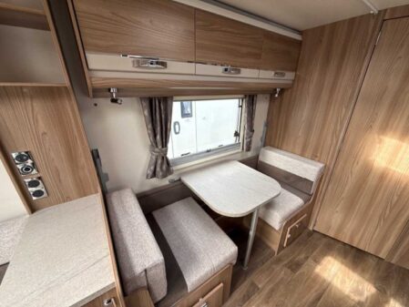 2022 Swift Challenger 530