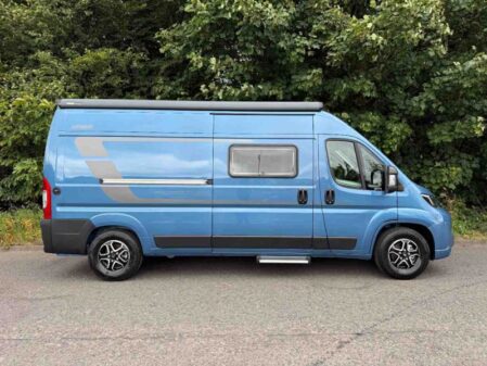 2027 Hymer Redwood 601