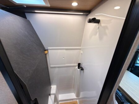 2027 Hymer Redwood 601