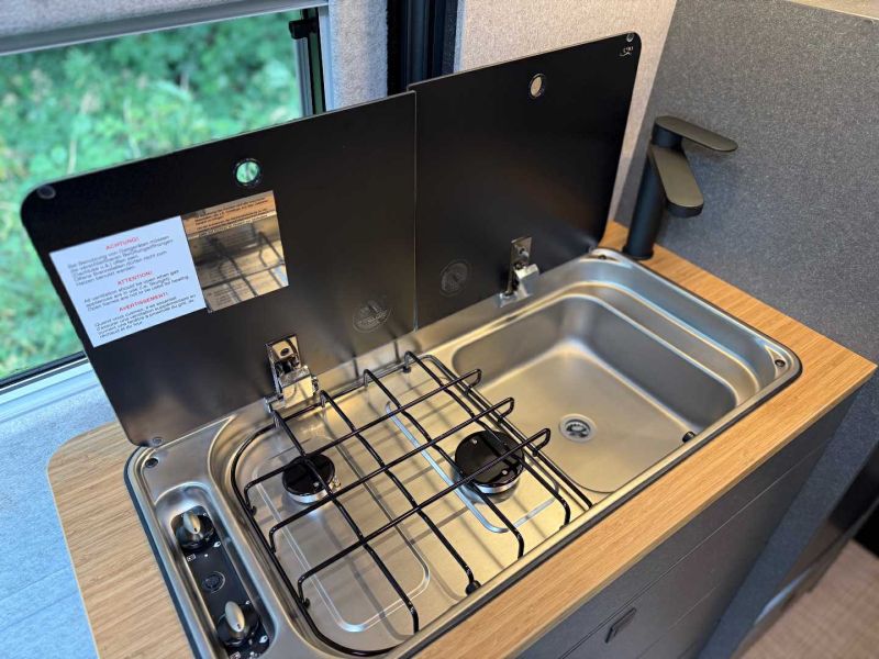 2027 Hymer Redwood 601