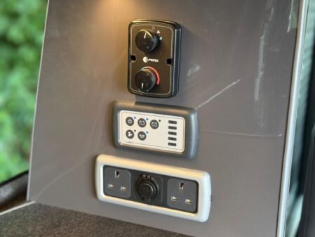 2015 VW Transporter