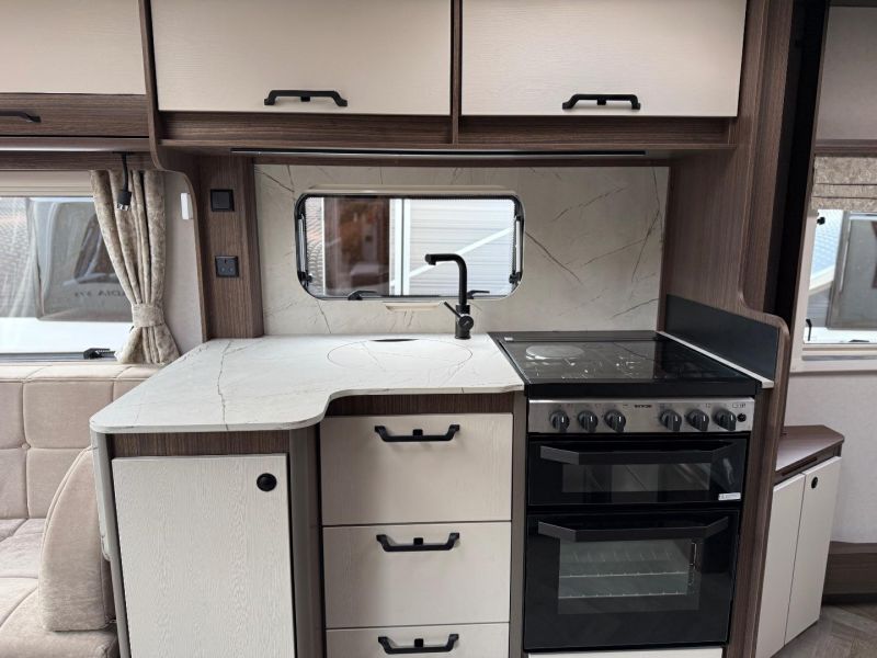 2027 Coachman Acadia 575 Xtra