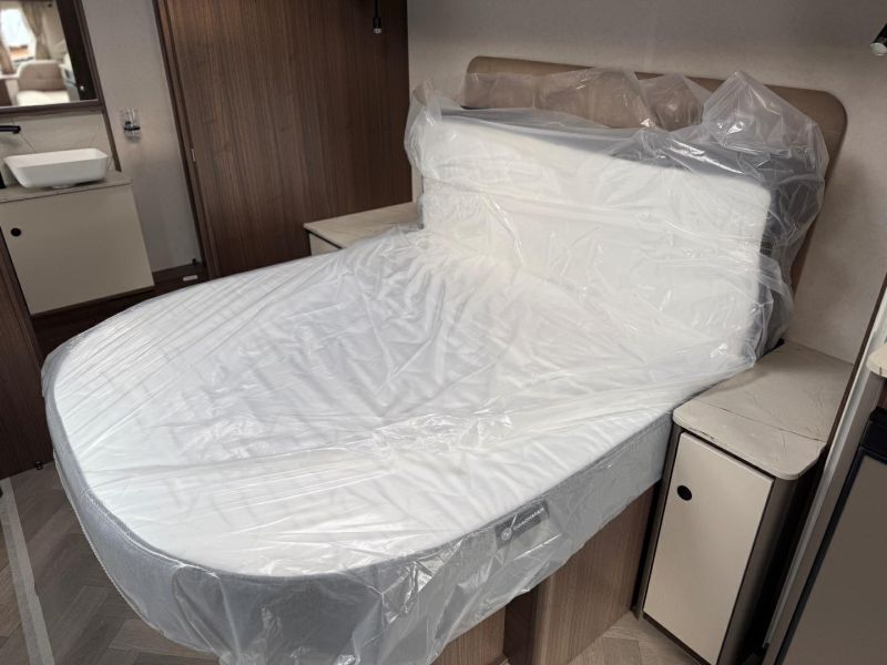 2027 Coachman Acadia 575 Xtra