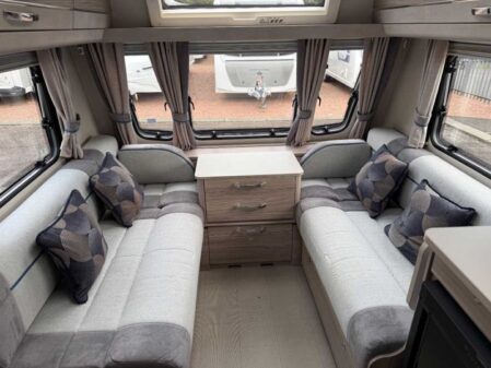 2024 Elddis Connoisseur 550