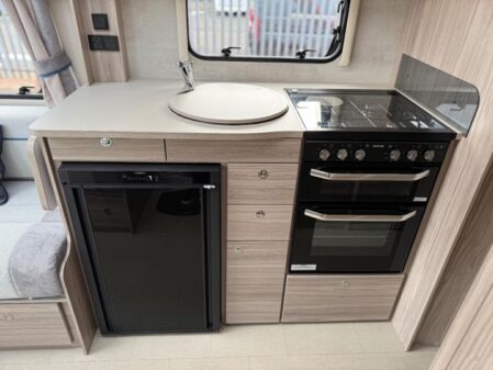 2024 Elddis Connoisseur 550