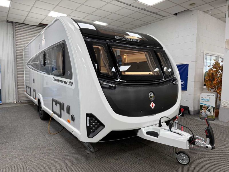 2026 Swift Conqueror 560L Grande