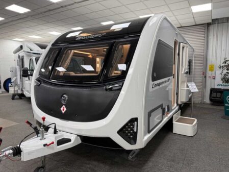 2026 Swift Conqueror 560L Grande